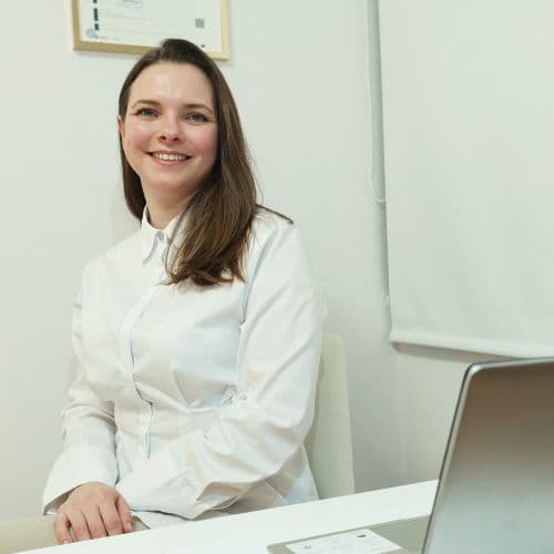 Raquel Seifert, Terapeuta e Massoterapeuta